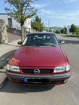 Opel Astra F ab 01/26 Oldtimer mit sehr wenig km - Opel Astra aus 1996: Kombi