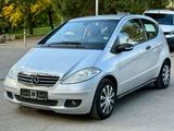 Mercedes-Benz A 170 Classic*KLIMAANLAGE*MFL*8x Bereift* - Mercedes-Benz A 170 in Stuttgart