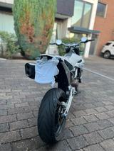 Husqvarna 701 Supermoto - SUPER MOTO VON 501 BIS 750 CCM
