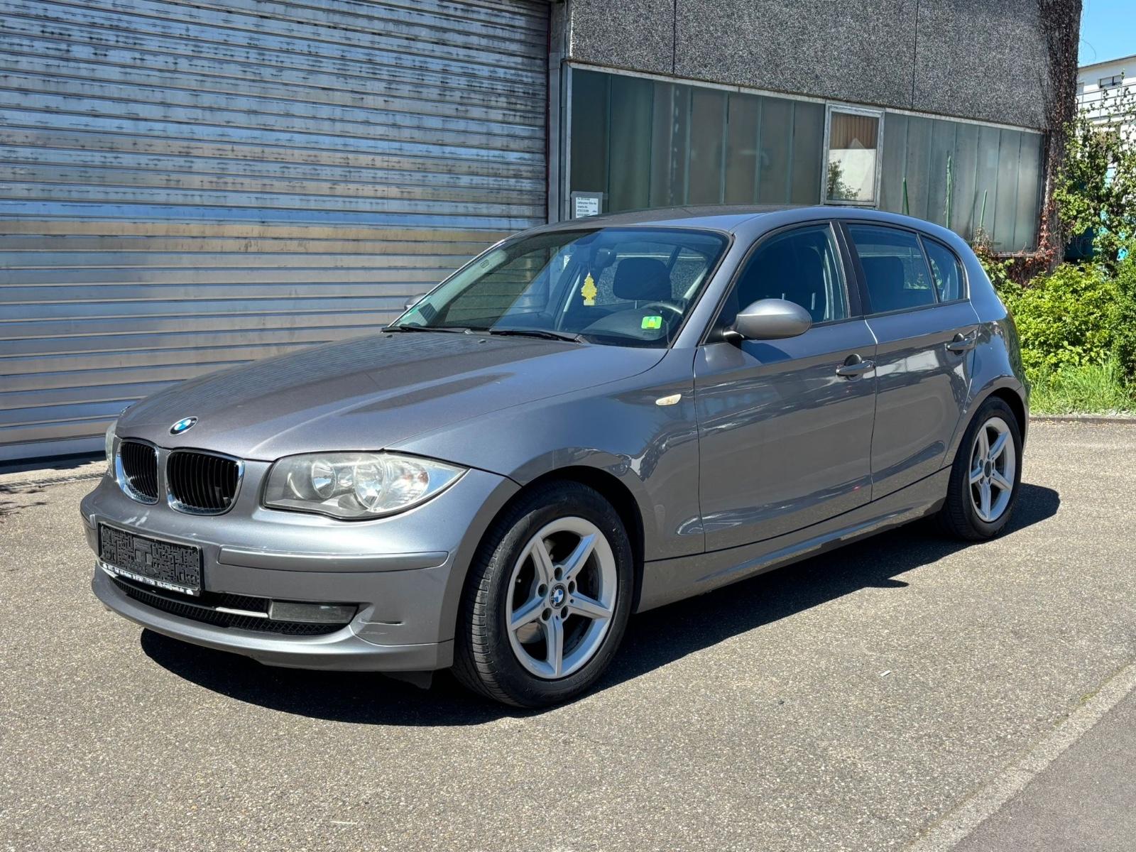 BMW 120 1 Limousine 120d - Tüv 04/26 - Shzg. - PDC -