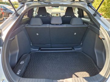 Toyota C-HR - 11