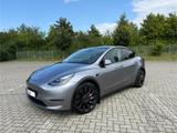 Tesla Model Y Performance Dual Motor AWD, AHK, Keramik