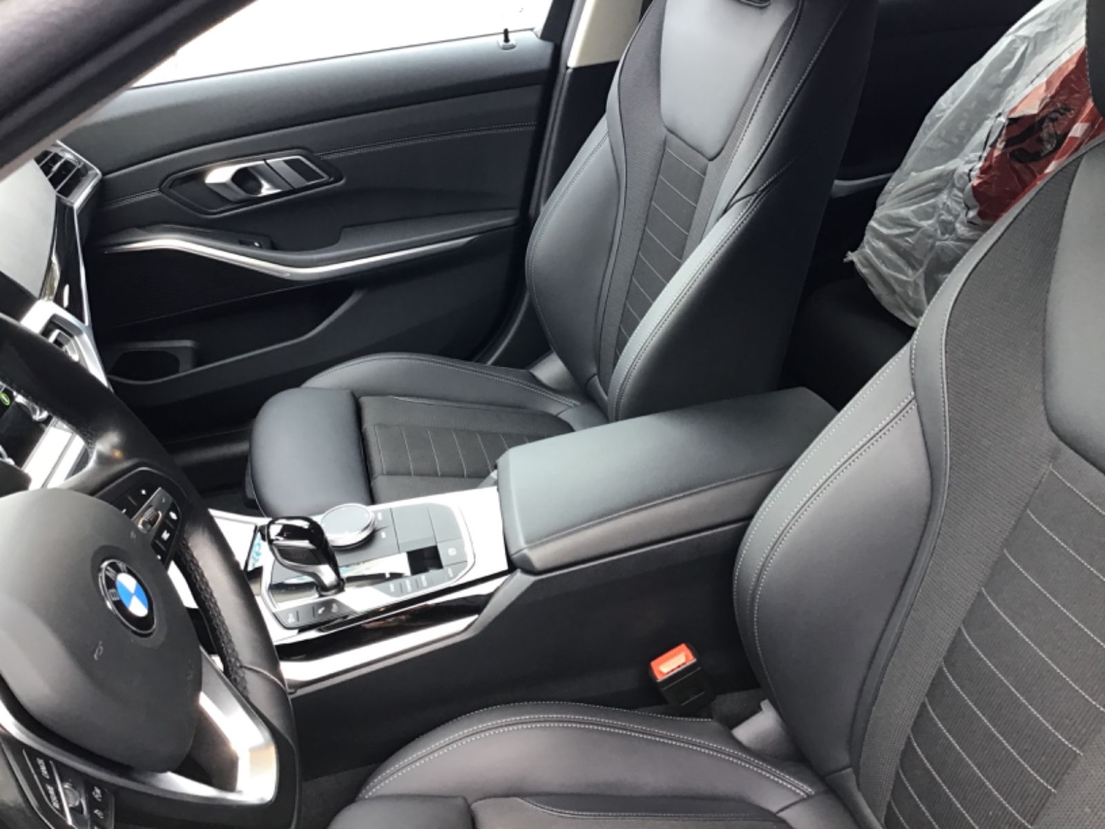 BMW 320 i Sport Line foto 11