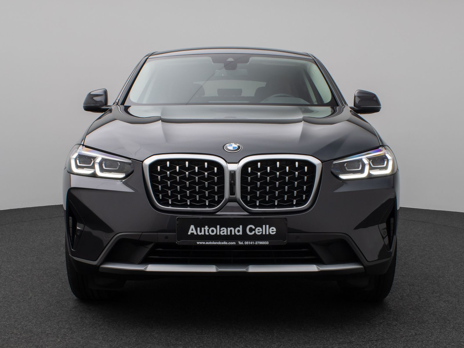 Fahrzeugabbildung BMW X4 xD20d 360°DAB HiFi Fernlichtassist AHK Sport