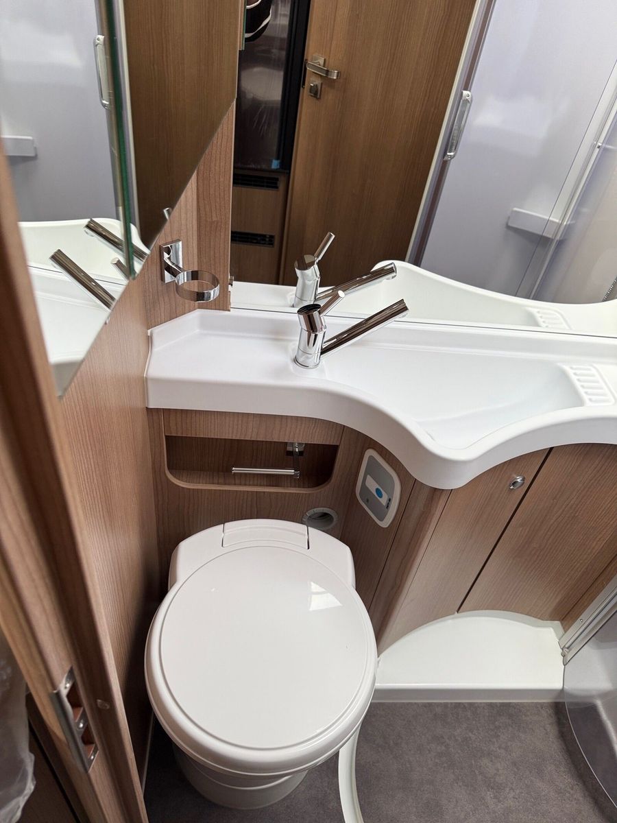 Fahrzeugabbildung Malibu I 430 KB LE comfort Klimaautomatik, Radio DAB