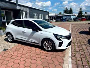 Renault Clio - 9
