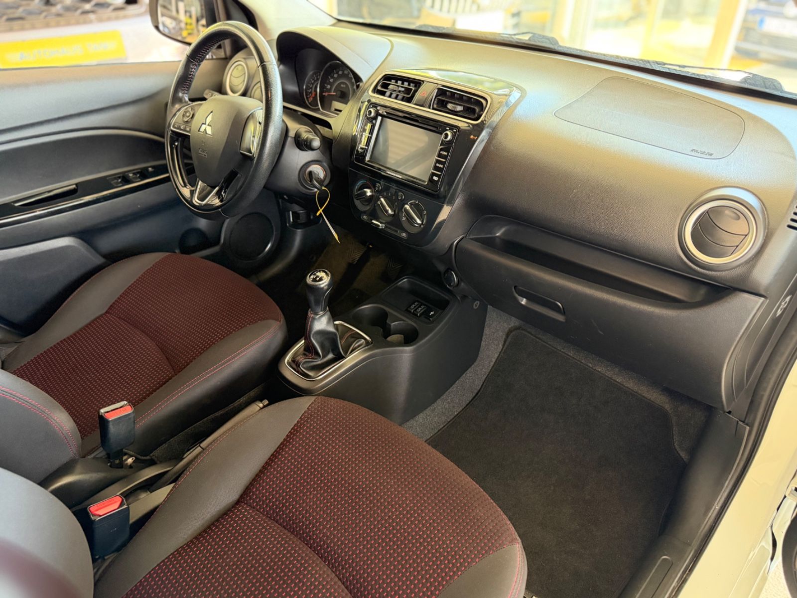 Fahrzeugabbildung Mitsubishi Space Star Diamant Edition+