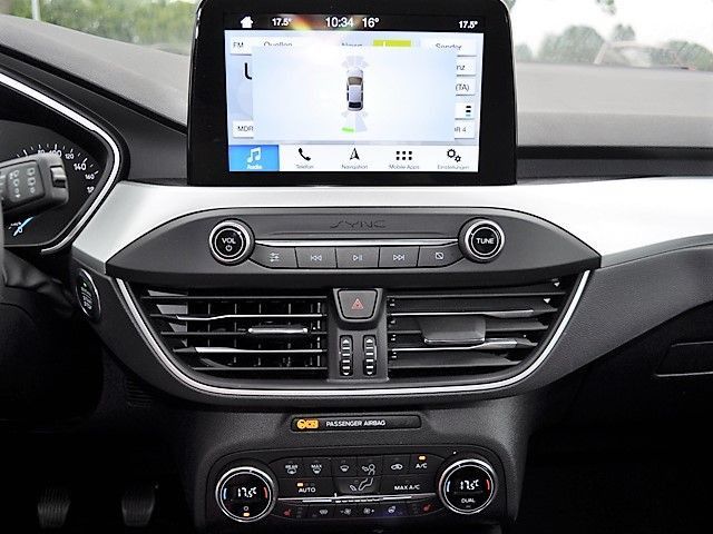 Fahrzeugabbildung Ford FOCUS Cool & Connect 1,0 EcoBoost