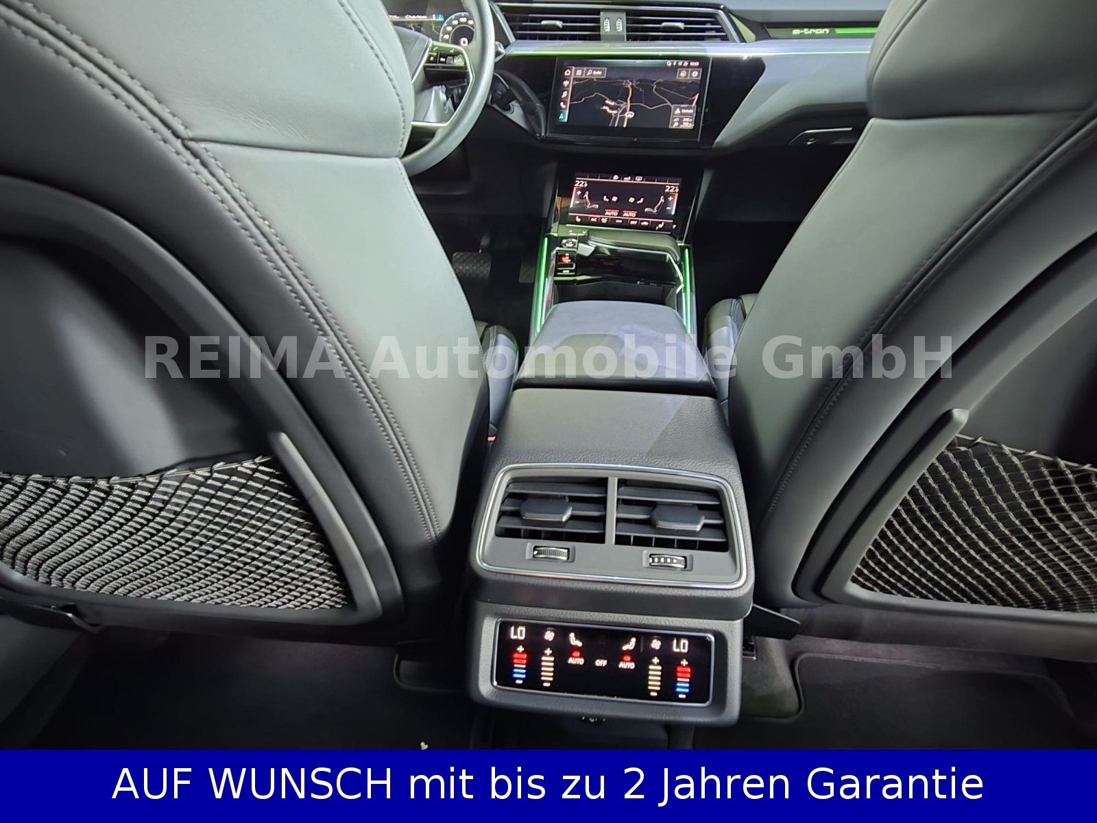 Fahrzeugabbildung Audi e-tron 55 quattro advanced, AHK, Virtual, ACC