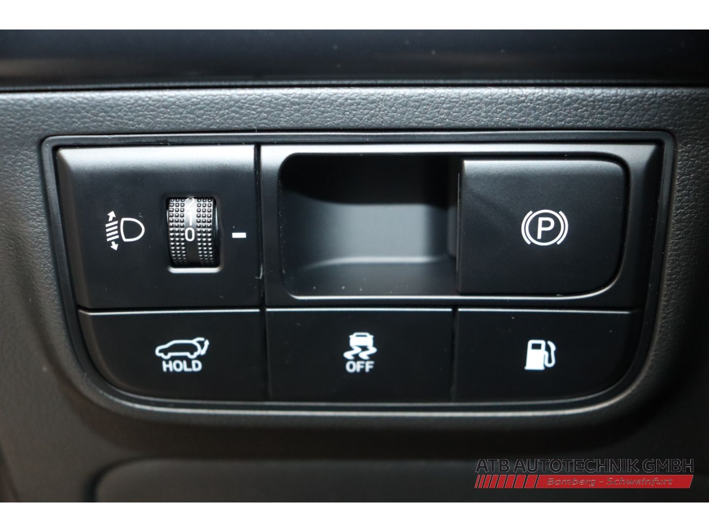 Fahrzeugabbildung Hyundai Tucson Hybrid N-Line PHEV 1.6 T-GDI 288PS 2WD 6-