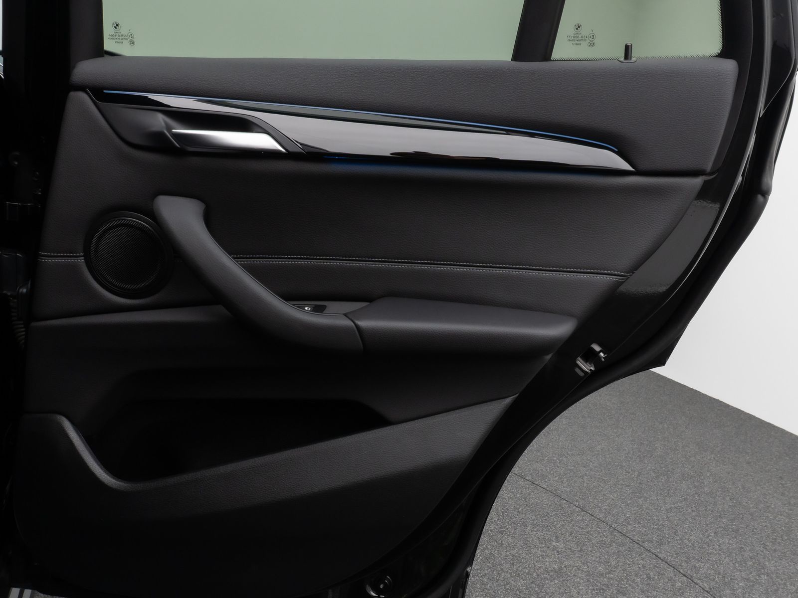 Fahrzeugabbildung BMW X1 xD25e Sport Line Kamera DAB HiFi LED 18Zoll
