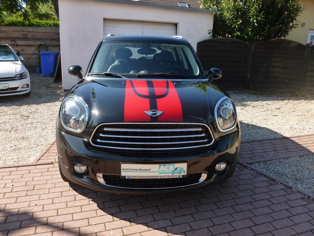 MINI One Countryman
