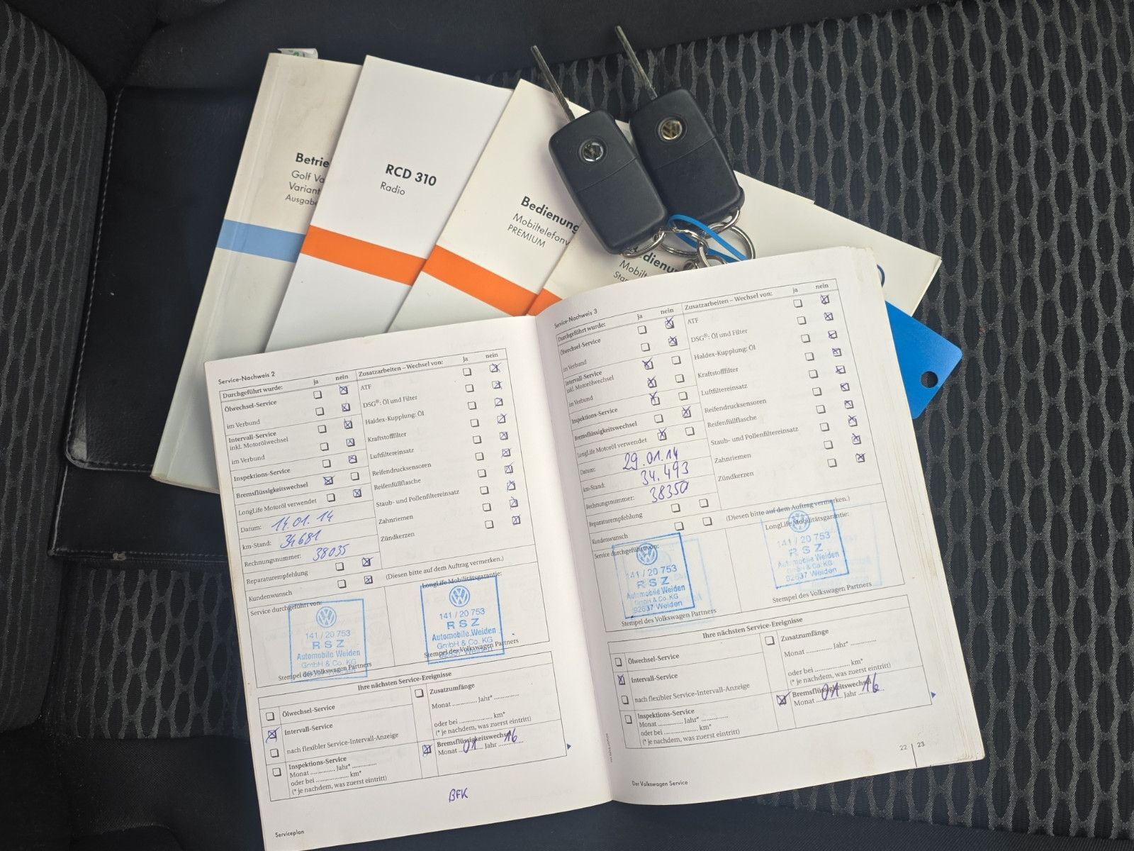 Fahrzeugabbildung Volkswagen Golf VI Variant Trendline INSPEKTION TÜV NEU