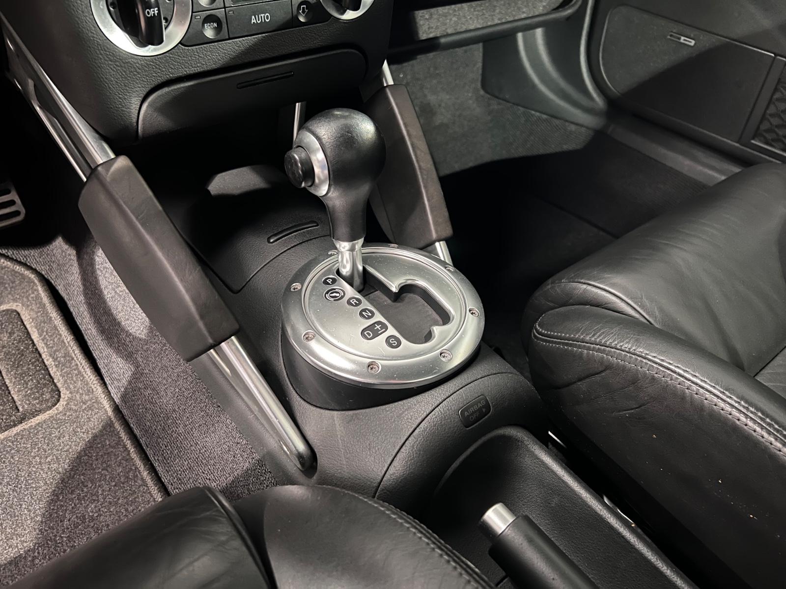 Audi TT Coupe 3.2 V6 DSG quattro NAVI LEDER TEMPOMAT