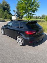 Audi S3 TFSI S tronic quattro Sportback - - Audi S3 mit Benzin-Antrieb: Schiebedach, Limousine