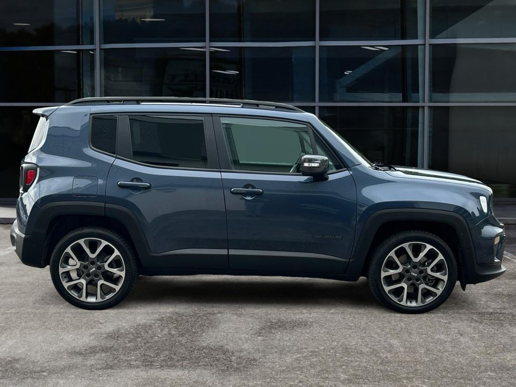 Fahrzeugabbildung Jeep Renegade 1.3 T-GDI 4xe PLUG-IN Hybrid Automatik