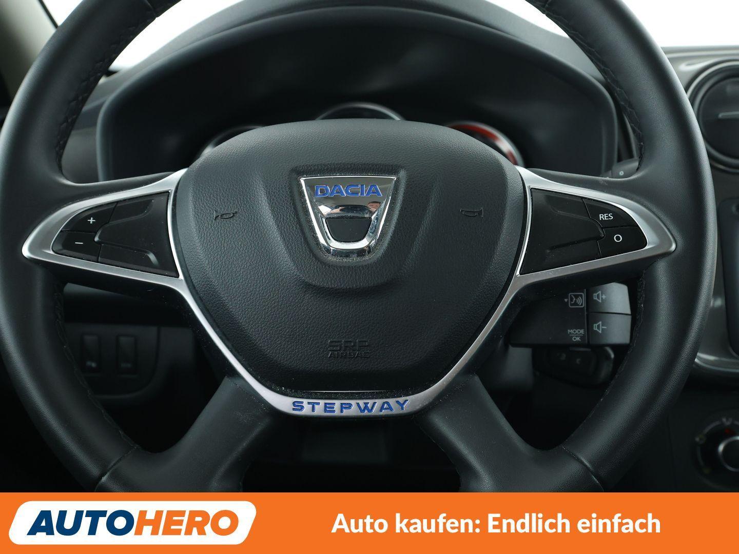 Dacia Sandero 0.9 TCe Stepway Celebration Aut.*NAVI*
