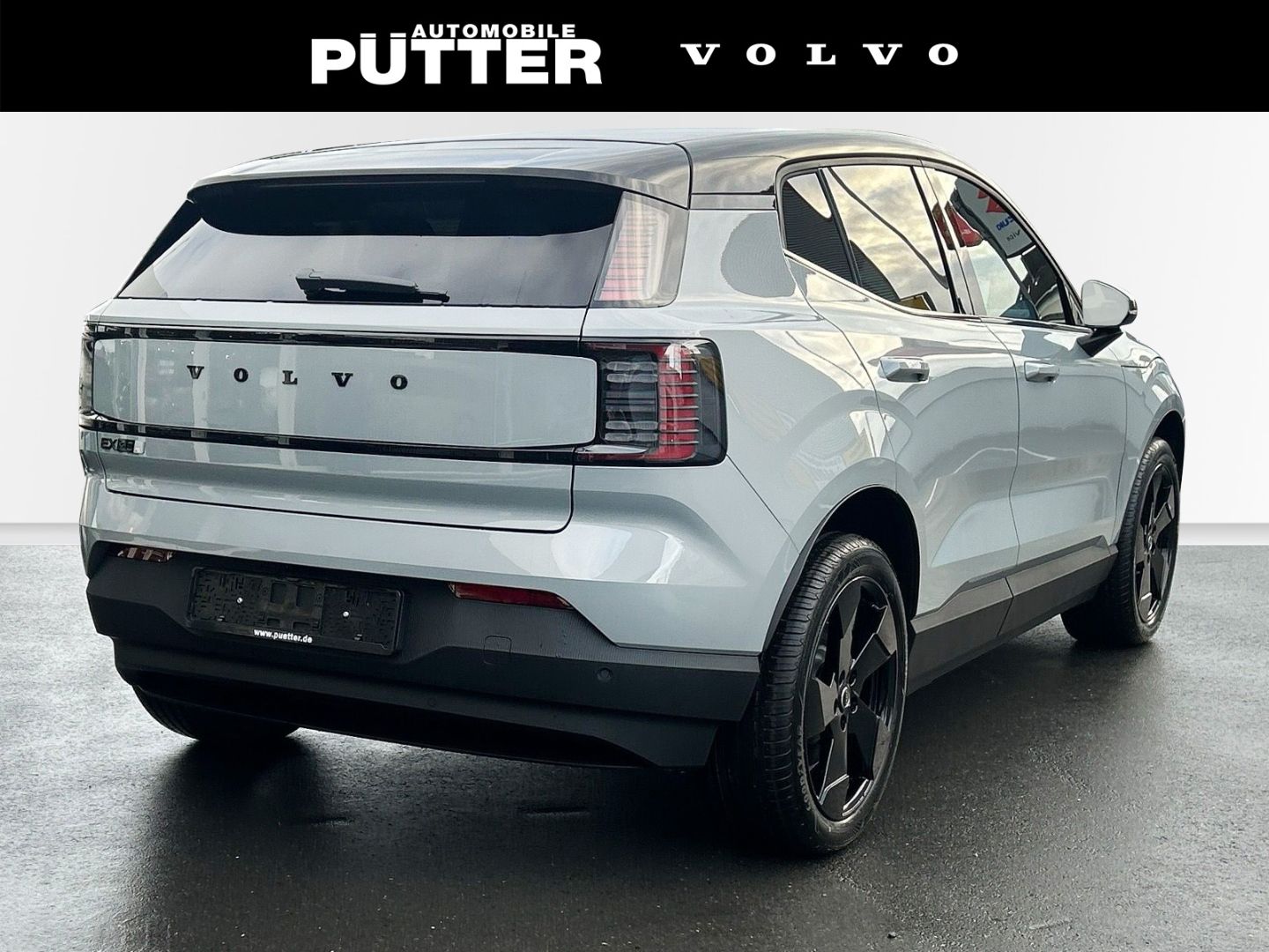 Volvo EX30 P5 Black Edition Plus 19'' ACC DAB Harman S imagem 2