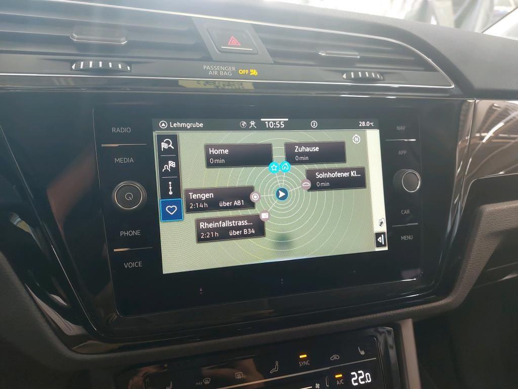 Volkswagen Touran Highline 1.5 TSI 110kW 7-Gang DSG 4 Türen, миниатюра 24