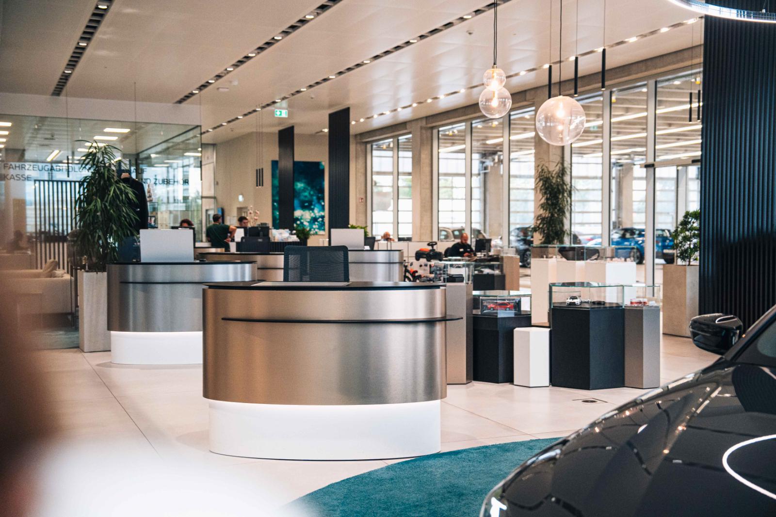 showroom-image-main