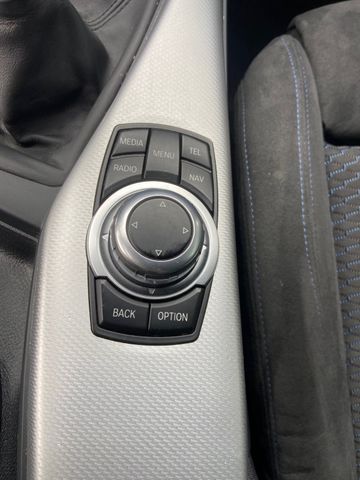 Fahrzeugabbildung BMW 116 1 Limousine 5-trg. 116 d M Sport, NAVI, LED