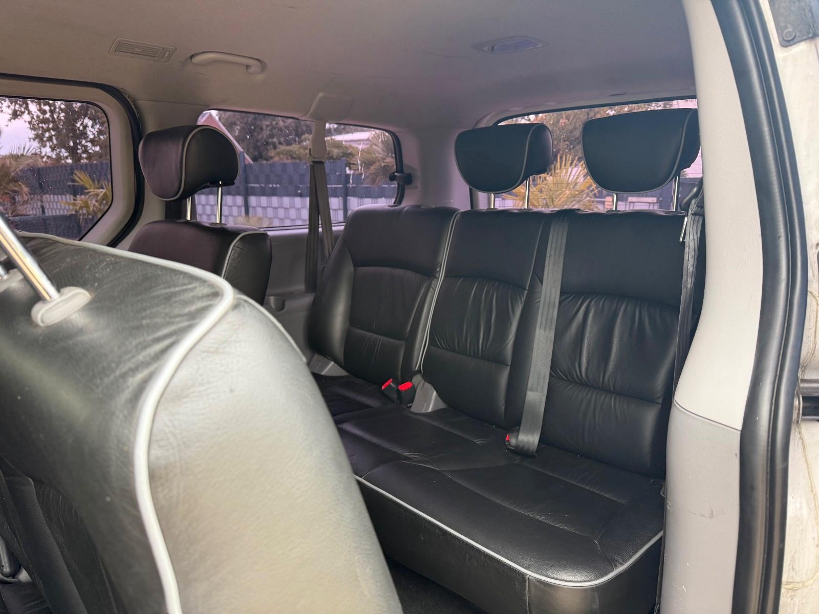 Hyundai H-1 Travel Premium+Leder+Navi+SHZ+AHK