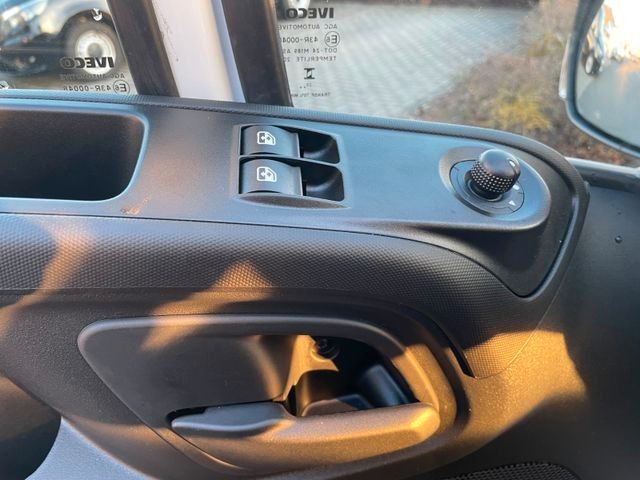 Fahrzeugabbildung Iveco Daily 35S18 HA8 3.0L *R3.520mm*Automatik*Kamera
