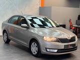 Skoda Rapid Ambition 1.6 TDI DPF |SHZG|PDC|KLIMA - Skoda Rapid in München