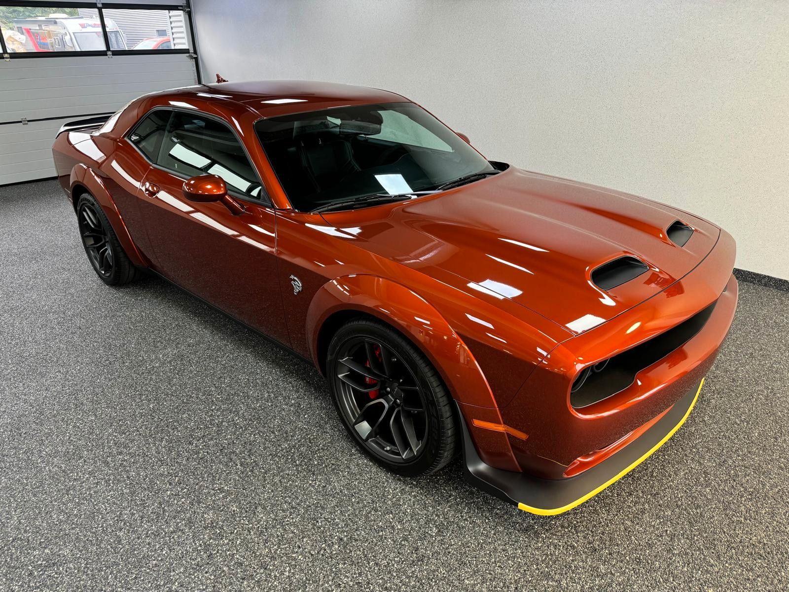 Fahrzeugabbildung Dodge CHALLENGER HELLCAT JAILBREAK -LAST CALL-CARBONE