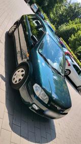 Mazda 323F 1.3l wenig Kilometer - Mazda 323 von privat