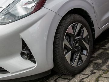 Hyundai i10 1.0 Trend Spurhalteassistent Kamera Navi