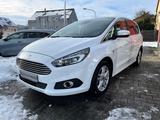 Ford S-Max Titanium 7Sitze Xenon Pano ACC Kamera  SHZ - Ford S-Max: Titanium X