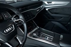 AUDI RS6 Avant 4.0 TFSI*Matrix*B&O*Dynamik*Keramik22"