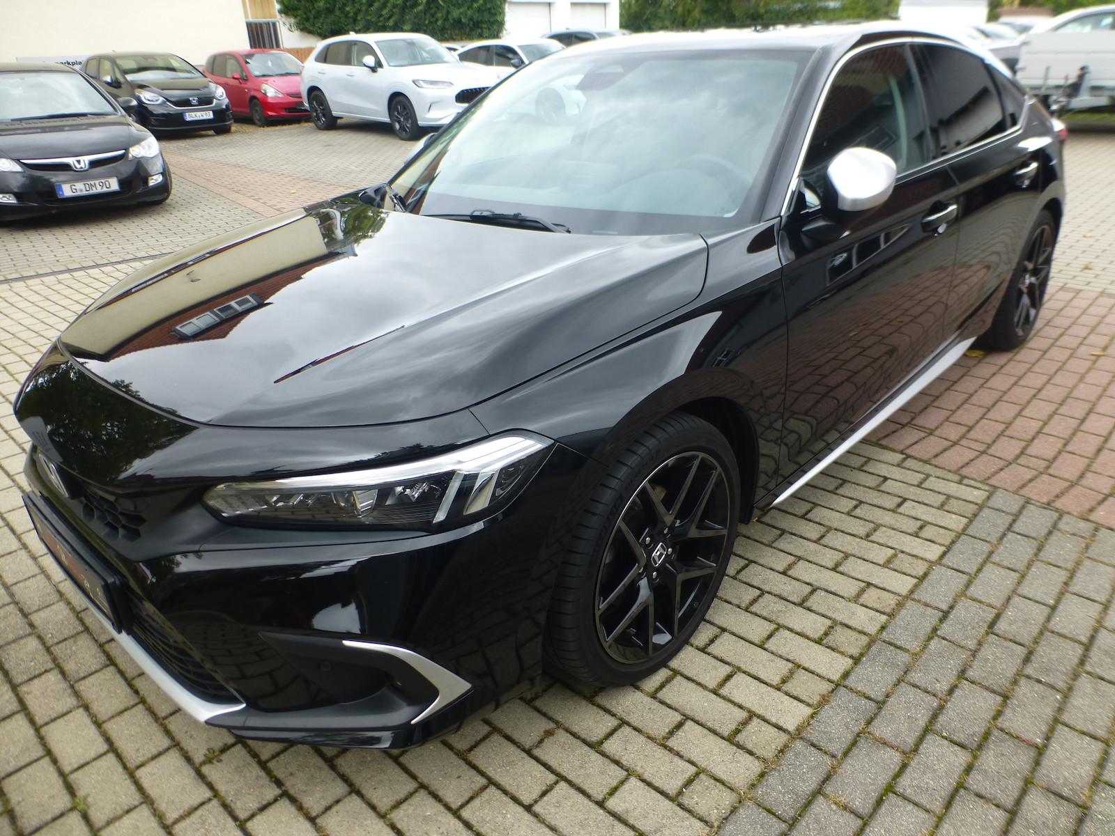 Honda Civic 2,0i-MMD e:HEV Advance Nordic-silver-Paket