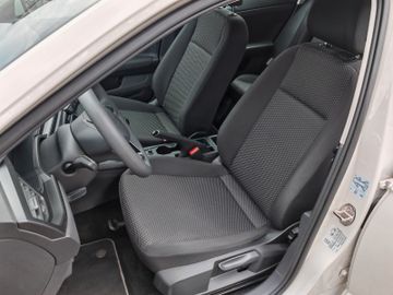 Volkswagen Taigo - 11