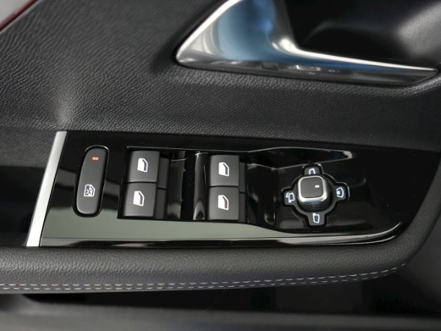 Astra L ST ULTIMATE AT+NAVI+360 GRAD KAMERA+SCHI