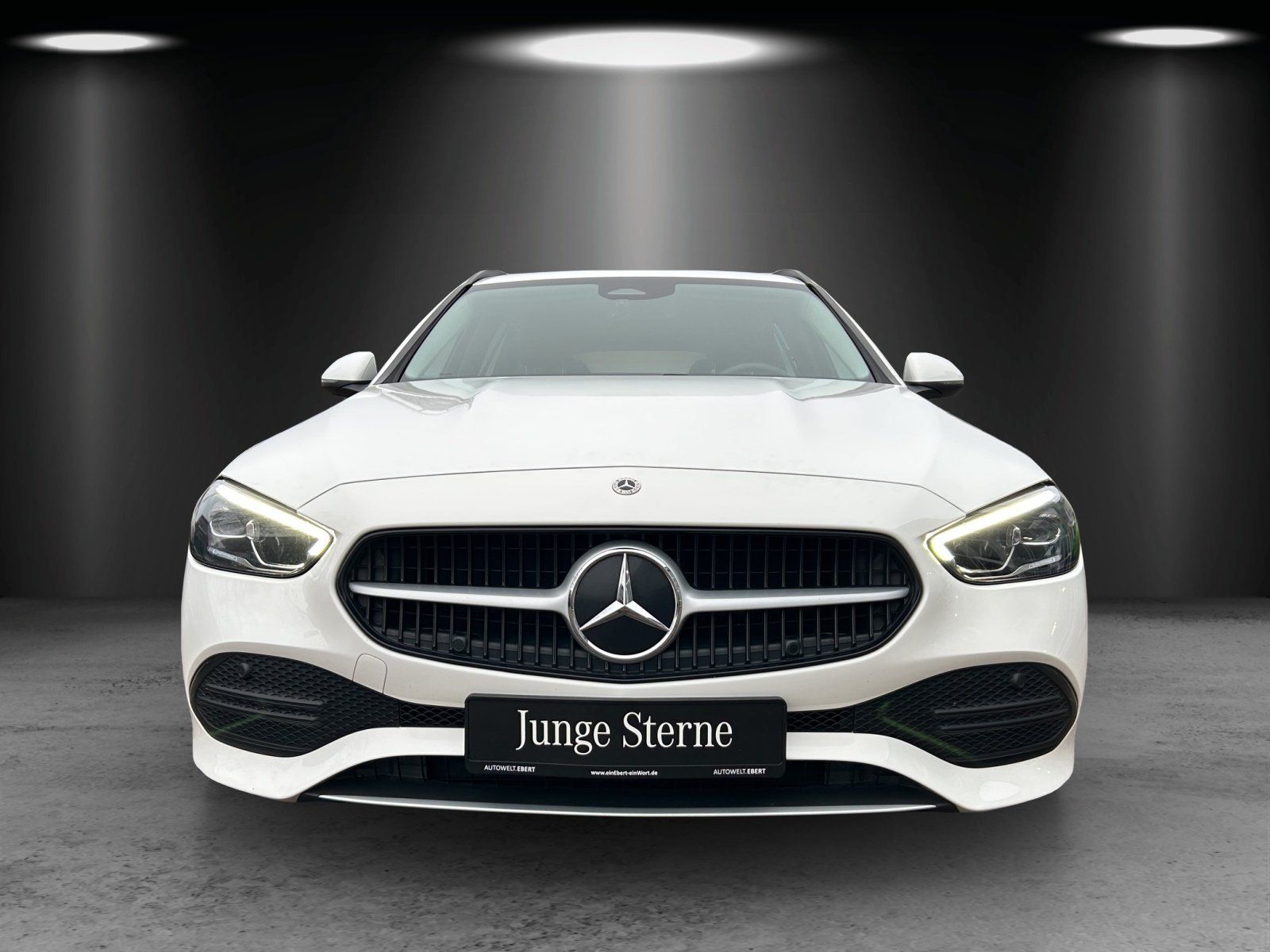 Fahrzeugabbildung Mercedes-Benz C300d T DISTRO Business LED el.Heckkl DAB Kamera
