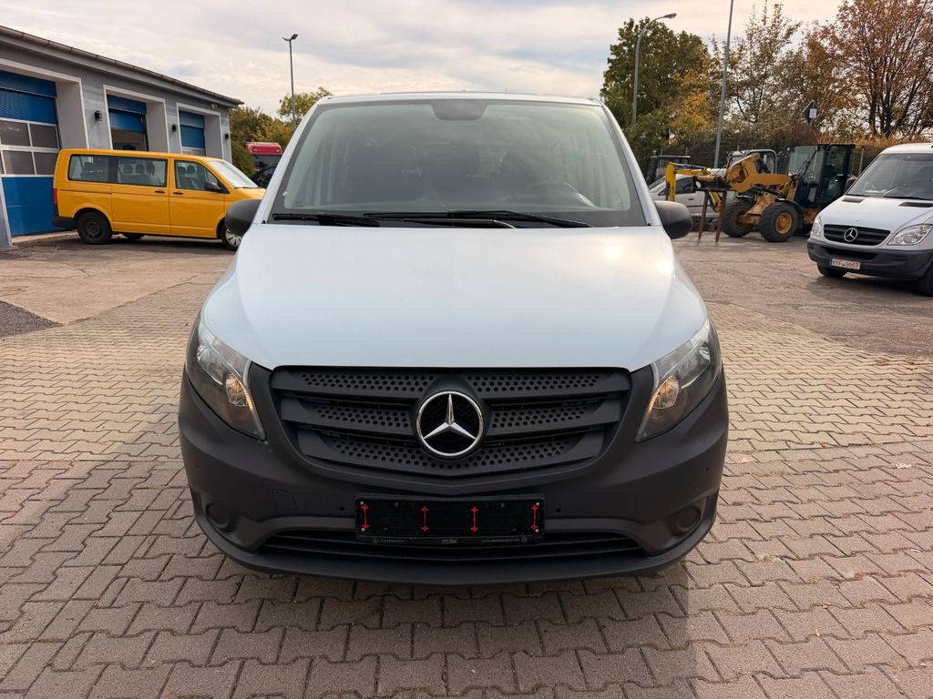 Image of Mercedes-Benz Vito