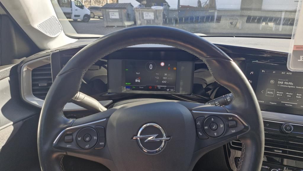 Autohaus Zimpel -  Opel Mokka-e Edition Wärmepumpe+Navi+Sitzhzg. - Bild 14