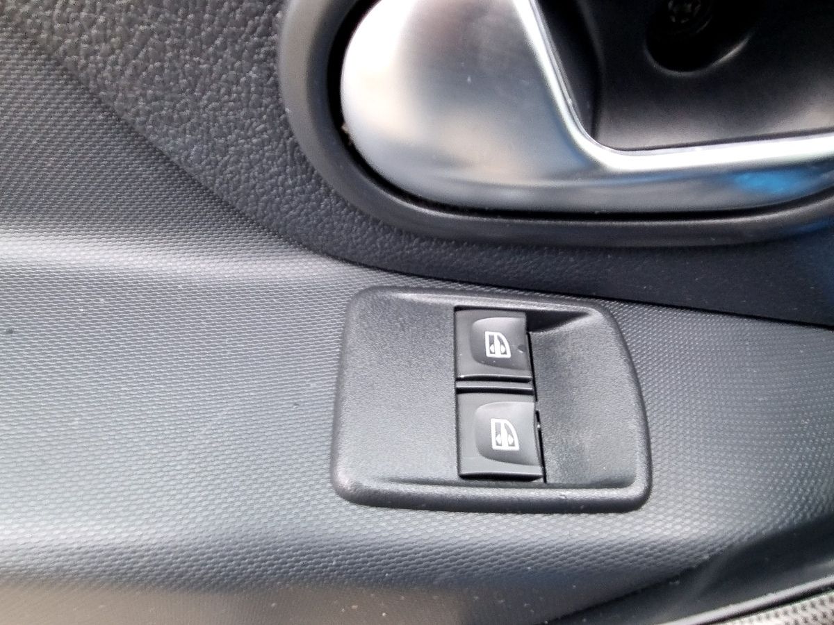 Fahrzeugabbildung Dacia Sandero Stepway Prestige TCe 100 ECO-G