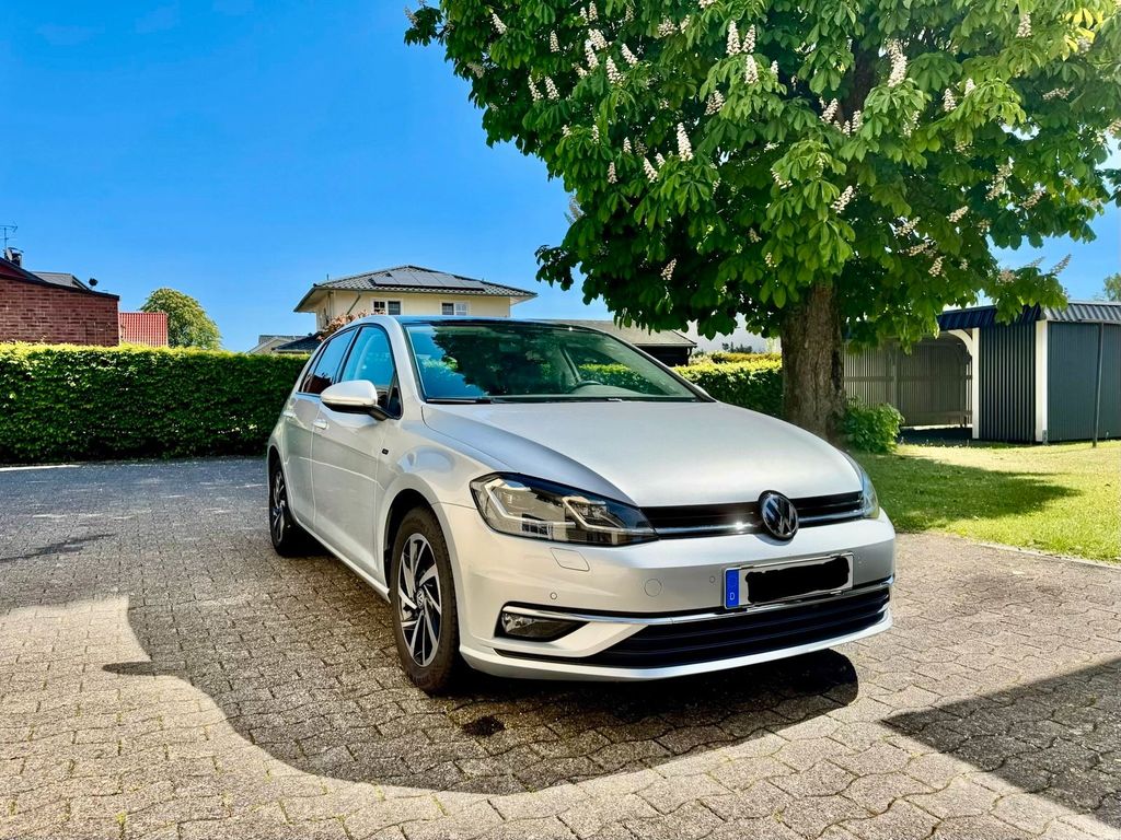 Image of Volkswagen Golf