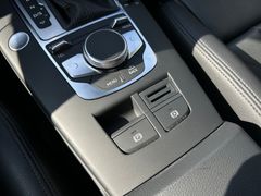 Fahrzeugabbildung Audi A3 35 TDI Sportback *NAVI*VOLLLEDER*SHZ*XENON*