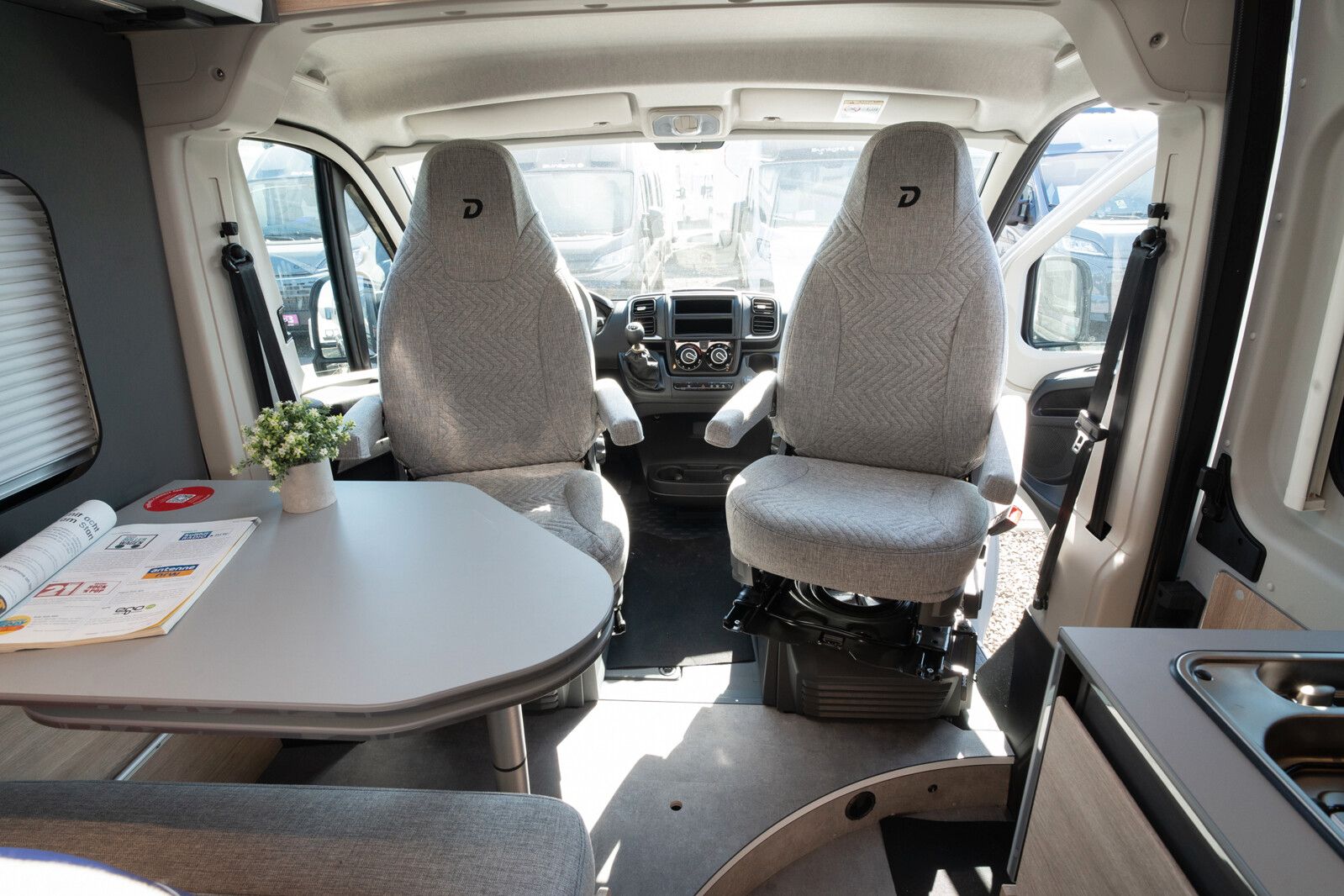 Fahrzeugabbildung Dethleffs Globetrail 640 HR Fiat