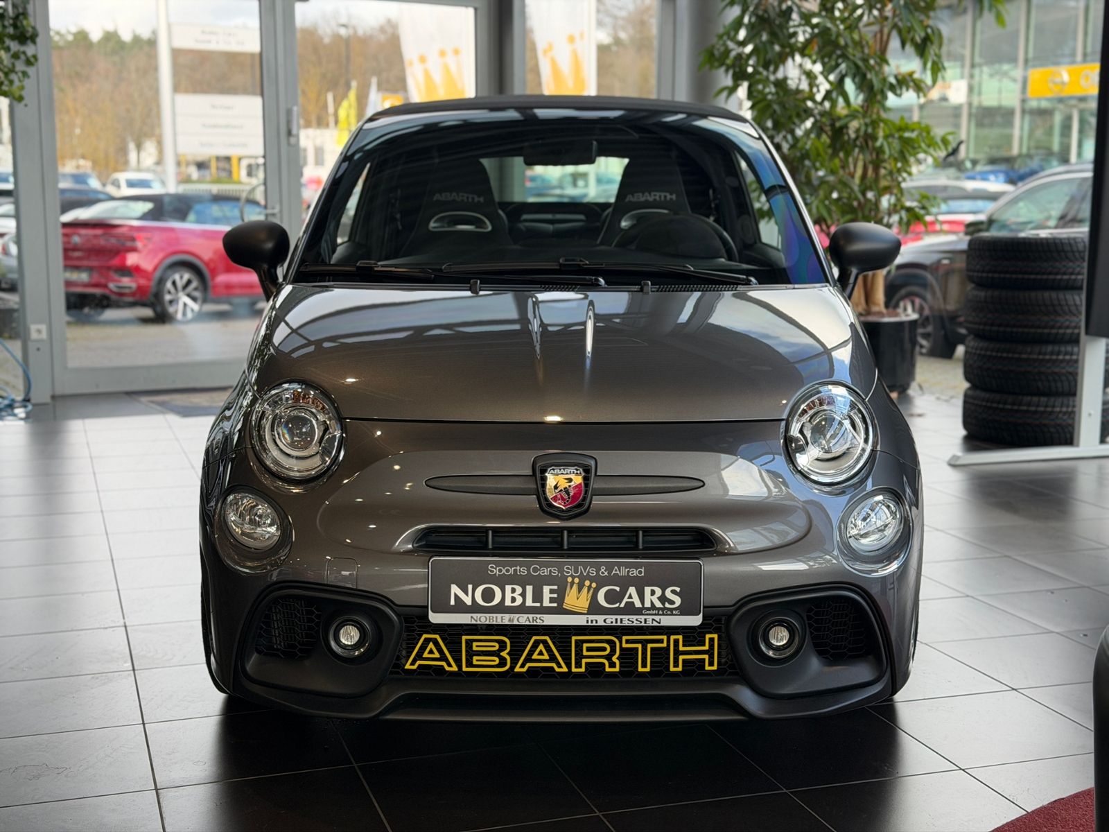 Fahrzeugabbildung Abarth 695C Turismo BEATS KLIMA NAV