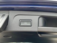 VW Touran R-Line 150PS DSG #ACC #NAVI #IQ. VW Touran R-Line 150PS DSG #ACC #NAVI #IQ.