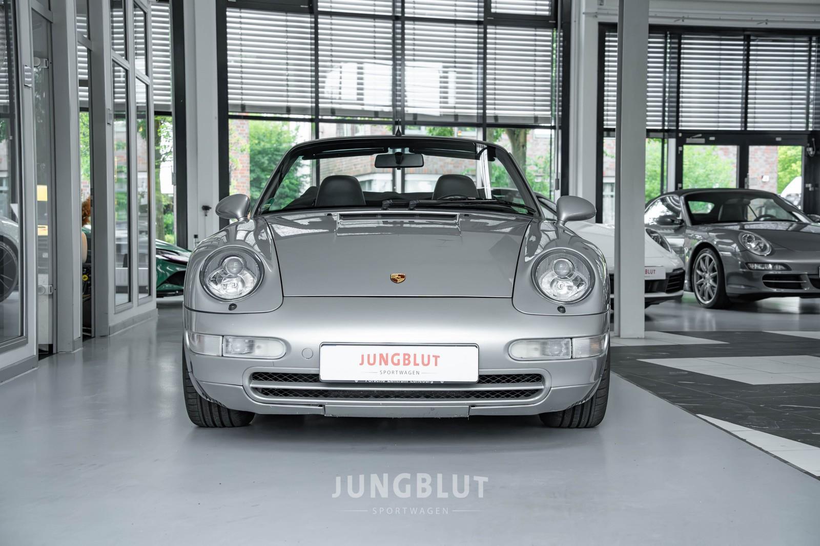 Porsche 993 Carrera Cabriolet, Tiptr. Deut. Auslieferung