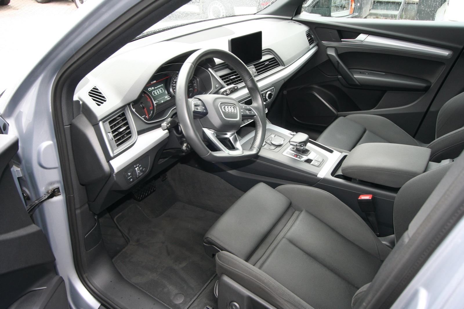 Audi Q5 quattro sport DSG