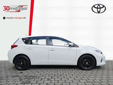 Toyota Auris - 2