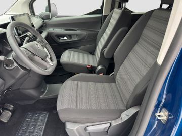 Fotografie 10 des Opel Combo Life Combo-e Life Ultimate Kamera HeadUp Parkpilot