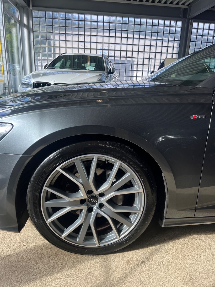Fahrzeugabbildung Audi A6 Avant 40 TDI quattro sport S line *1.HAND*